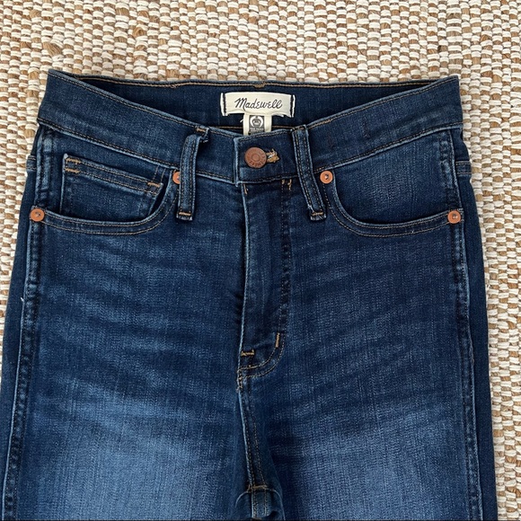 Madewell 10” High Rise Skinny Stretch Jeans - Picture 5 of 7
